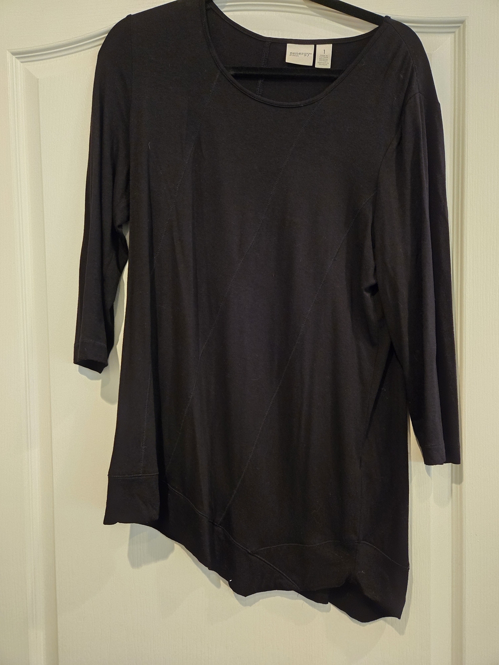 Zenergy By Chicos Black Long-Sleeve Crewneck Tunic